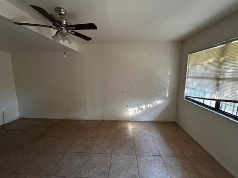 Tiny photo for 2007 Keith Street #1-3, Tallahassee, FL 32310 (MLS # 395118)