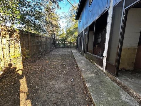 Tiny photo for 2007 Keith Street #1-3, Tallahassee, FL 32310 (MLS # 395118)