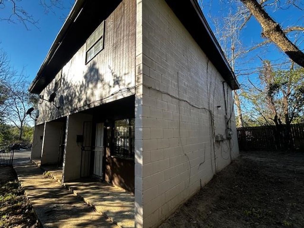 Photo of 2007 Keith Street #1-3, Tallahassee, FL 32310 (MLS # 395118)