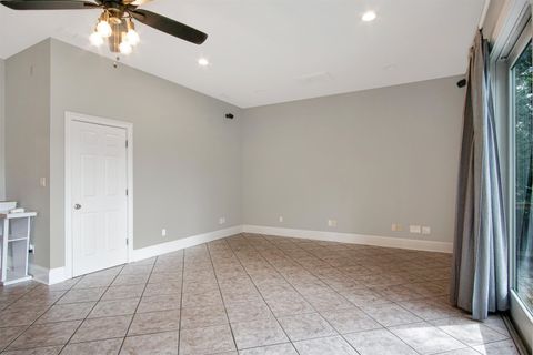 Tiny photo for 1324 Branch Street, Tallahassee, FL 32303 (MLS # 392034)