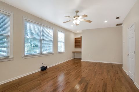 Tiny photo for 1324 Branch Street, Tallahassee, FL 32303 (MLS # 392034)