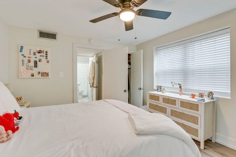 Tiny photo for 202 E BRADFORD Road #1-4, Tallahassee, FL 32303 (MLS # 394971)