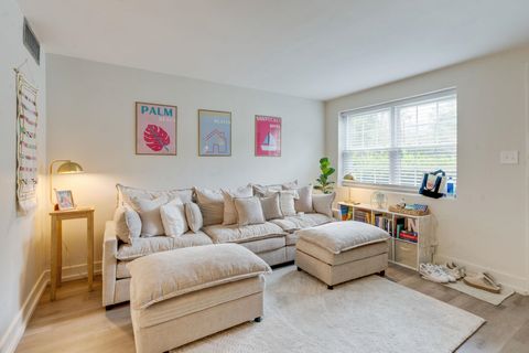 Tiny photo for 202 E BRADFORD Road #1-4, Tallahassee, FL 32303 (MLS # 394971)