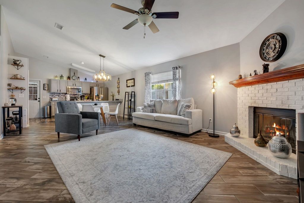 Photo of 8467 Hannary Drive, Tallahassee, FL 32312 (MLS # 389162)