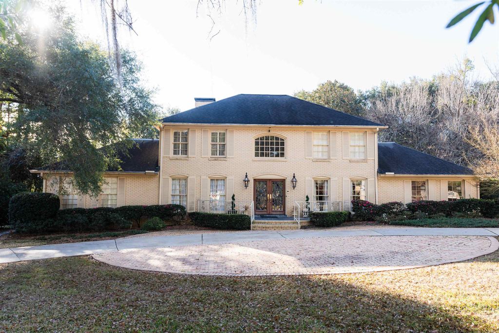 Photo of 2813 N Shamrock, Tallahassee, FL 32309 (MLS # 396408)