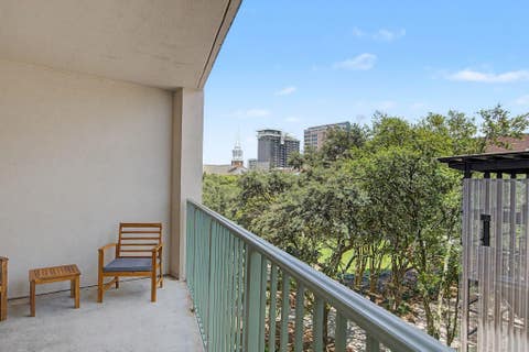 Tiny photo for 300 S Duval Street #708, Tallahassee, FL 32301 (MLS # 402587)