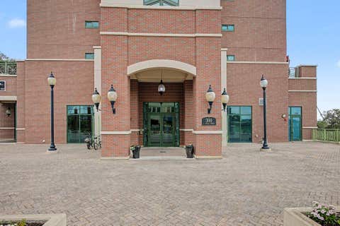 Tiny photo for 300 S Duval Street #708, Tallahassee, FL 32301 (MLS # 402587)