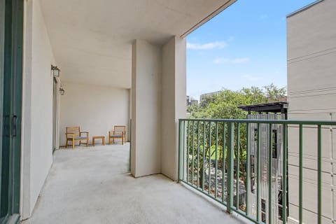 Tiny photo for 300 S Duval Street #708, Tallahassee, FL 32301 (MLS # 402587)