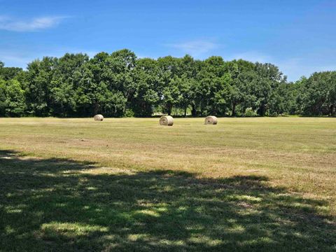 Tiny photo for 4231 Lakemor Drive, Tallahassee, FL 32303 (MLS # 386468)