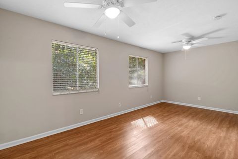 Tiny photo for 2107 Old Baindridge Road, Tallahassee, FL 32303 (MLS # 393031)