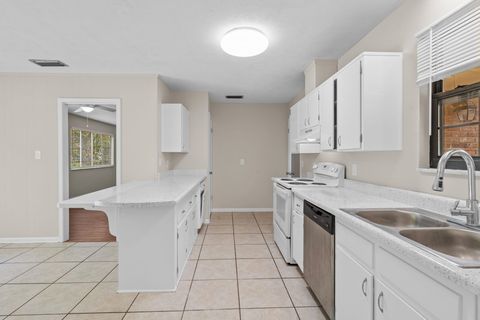 Tiny photo for 2107 Old Baindridge Road, Tallahassee, FL 32303 (MLS # 393031)