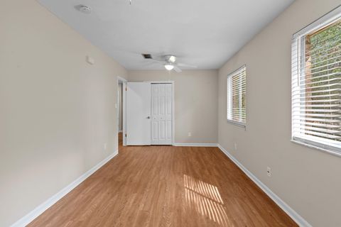 Tiny photo for 2107 Old Baindridge Road, Tallahassee, FL 32303 (MLS # 393031)