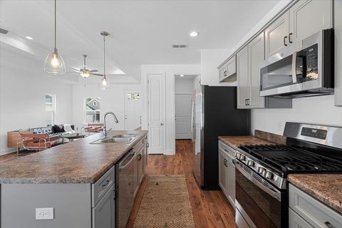 Tiny photo for 5698 Pinebarren Road, Tallahassee, FL 32303 (MLS # 395886)