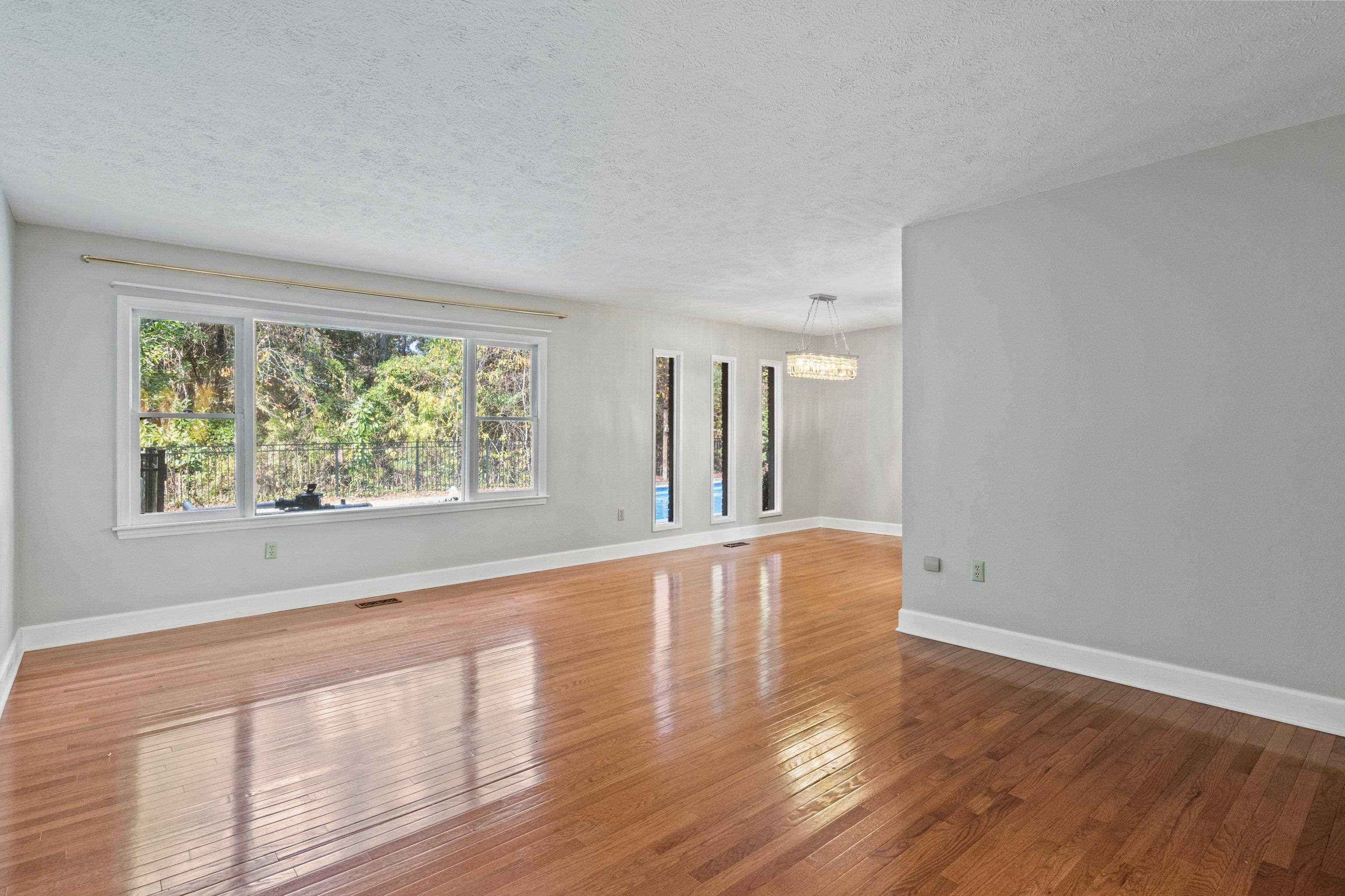 7740 Bass Ridge Trail