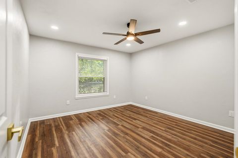 Tiny photo for 1932 Queenswood Drive, Tallahassee, FL 32303 (MLS # 399626)