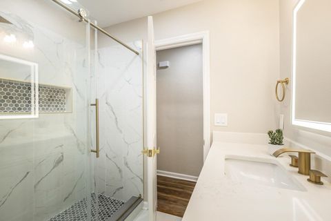Tiny photo for 1932 Queenswood Drive, Tallahassee, FL 32303 (MLS # 399626)