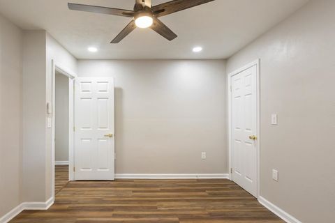 Tiny photo for 1932 Queenswood Drive, Tallahassee, FL 32303 (MLS # 399626)