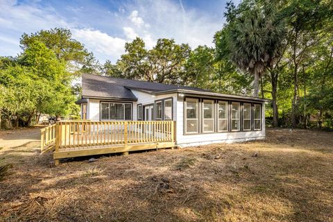 Tiny photo for 1932 Queenswood Drive, Tallahassee, FL 32303 (MLS # 399626)