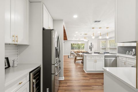 Tiny photo for 1932 Queenswood Drive, Tallahassee, FL 32303 (MLS # 399626)