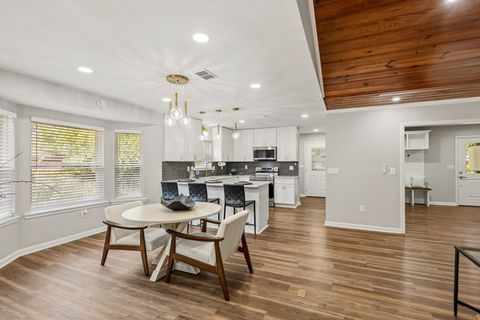 Tiny photo for 1932 Queenswood Drive, Tallahassee, FL 32303 (MLS # 399626)