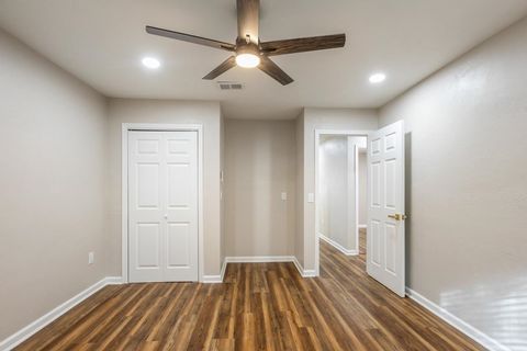 Tiny photo for 1932 Queenswood Drive, Tallahassee, FL 32303 (MLS # 399626)