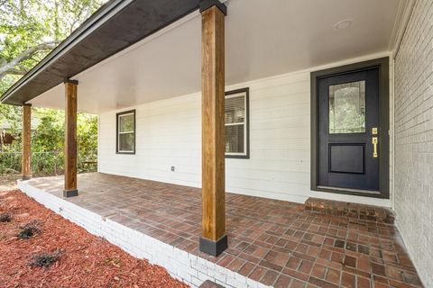 Tiny photo for 1932 Queenswood Drive, Tallahassee, FL 32303 (MLS # 399626)