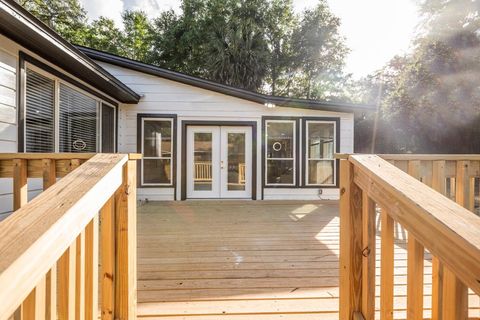Tiny photo for 1932 Queenswood Drive, Tallahassee, FL 32303 (MLS # 399626)