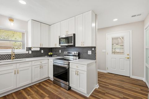 Tiny photo for 1932 Queenswood Drive, Tallahassee, FL 32303 (MLS # 399626)