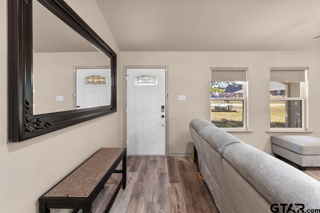 316 County Road 2466