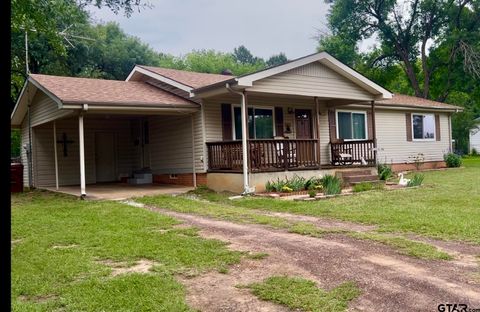 226 Circle Ridge Dr Gilmer TX 75645