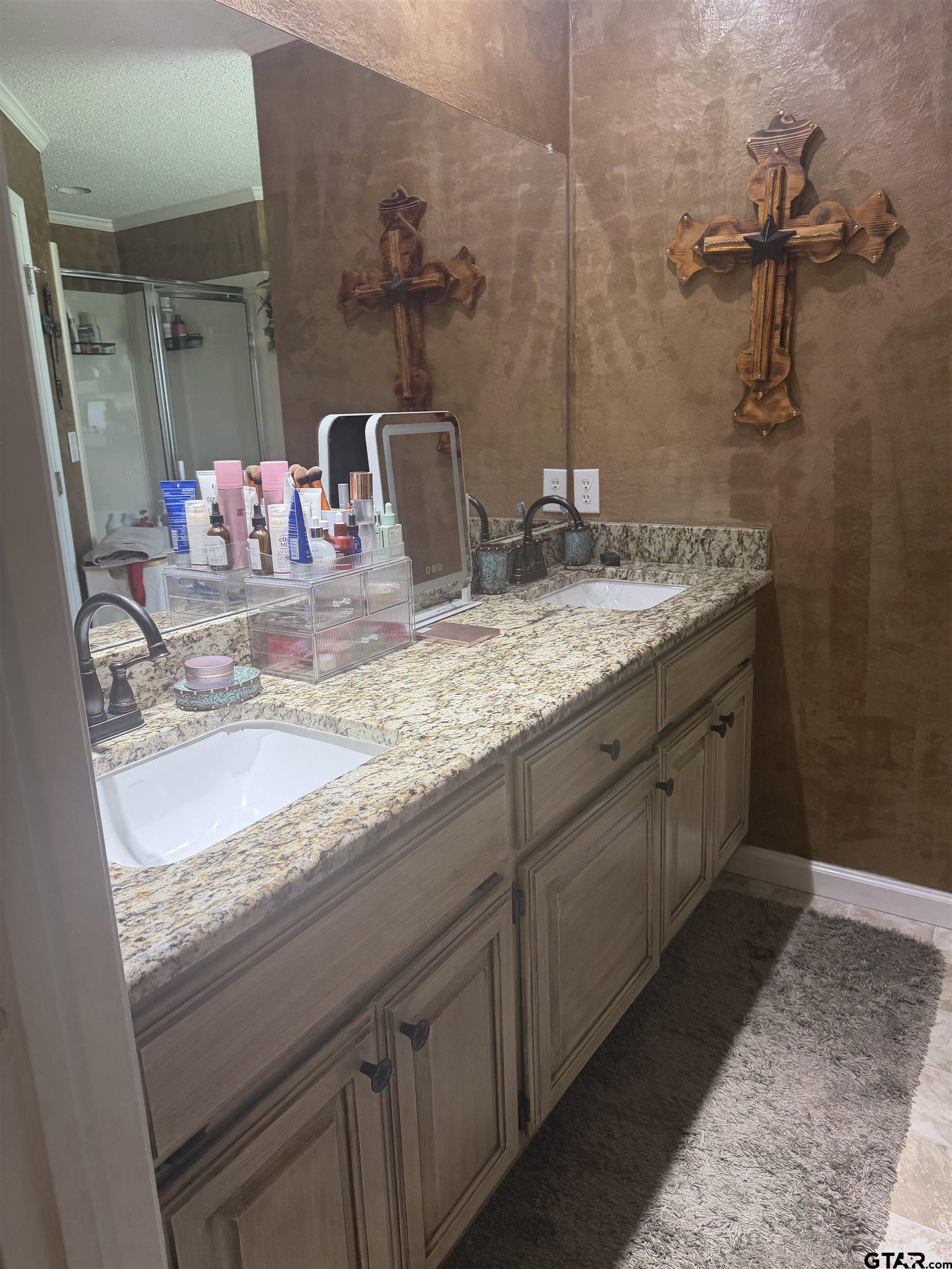 215 County Road 1451