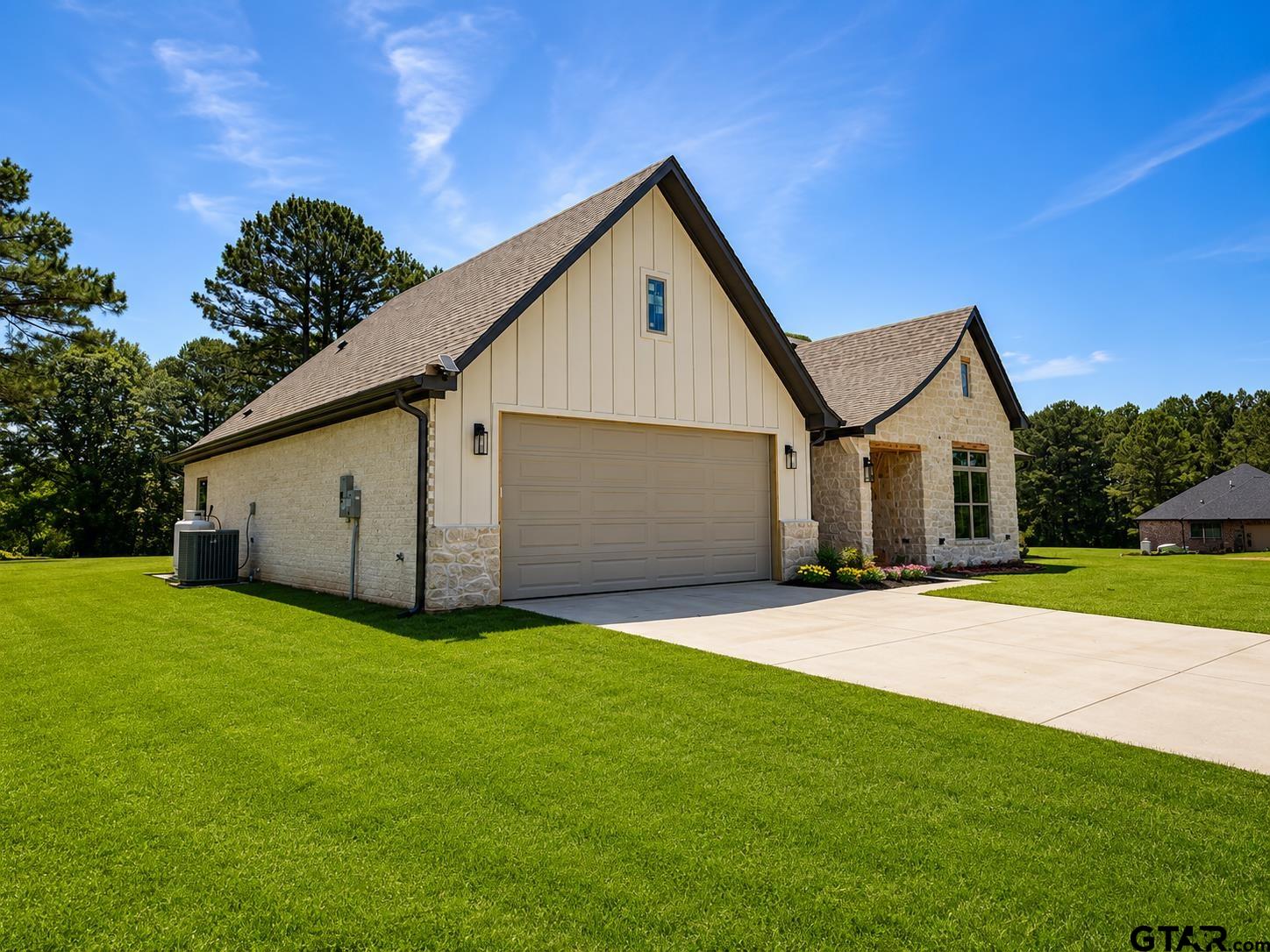 11758 County Road 2174