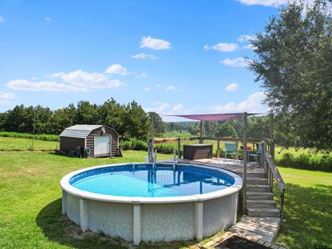 A home in Gilmer