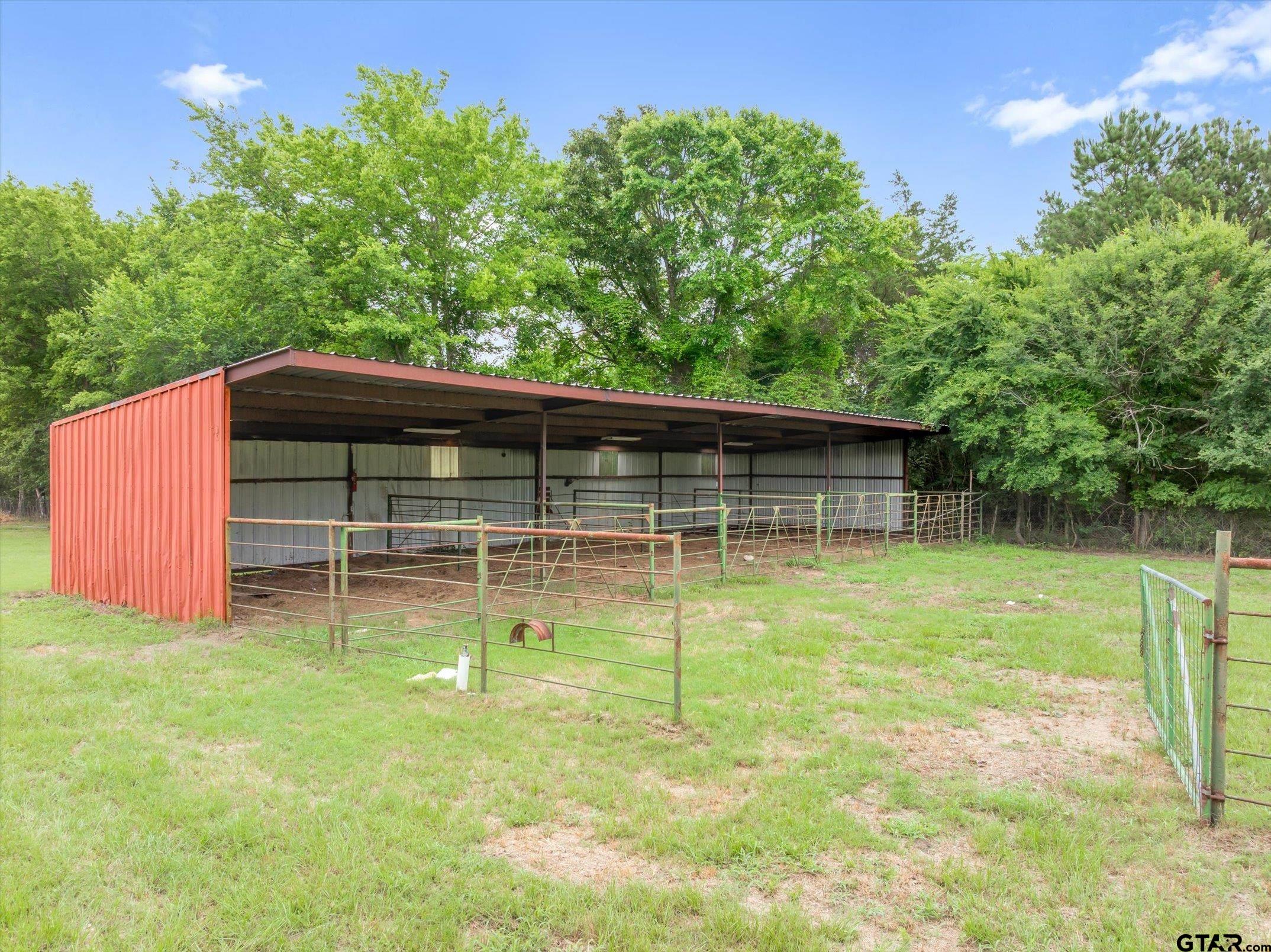 21022 Us Highway 271