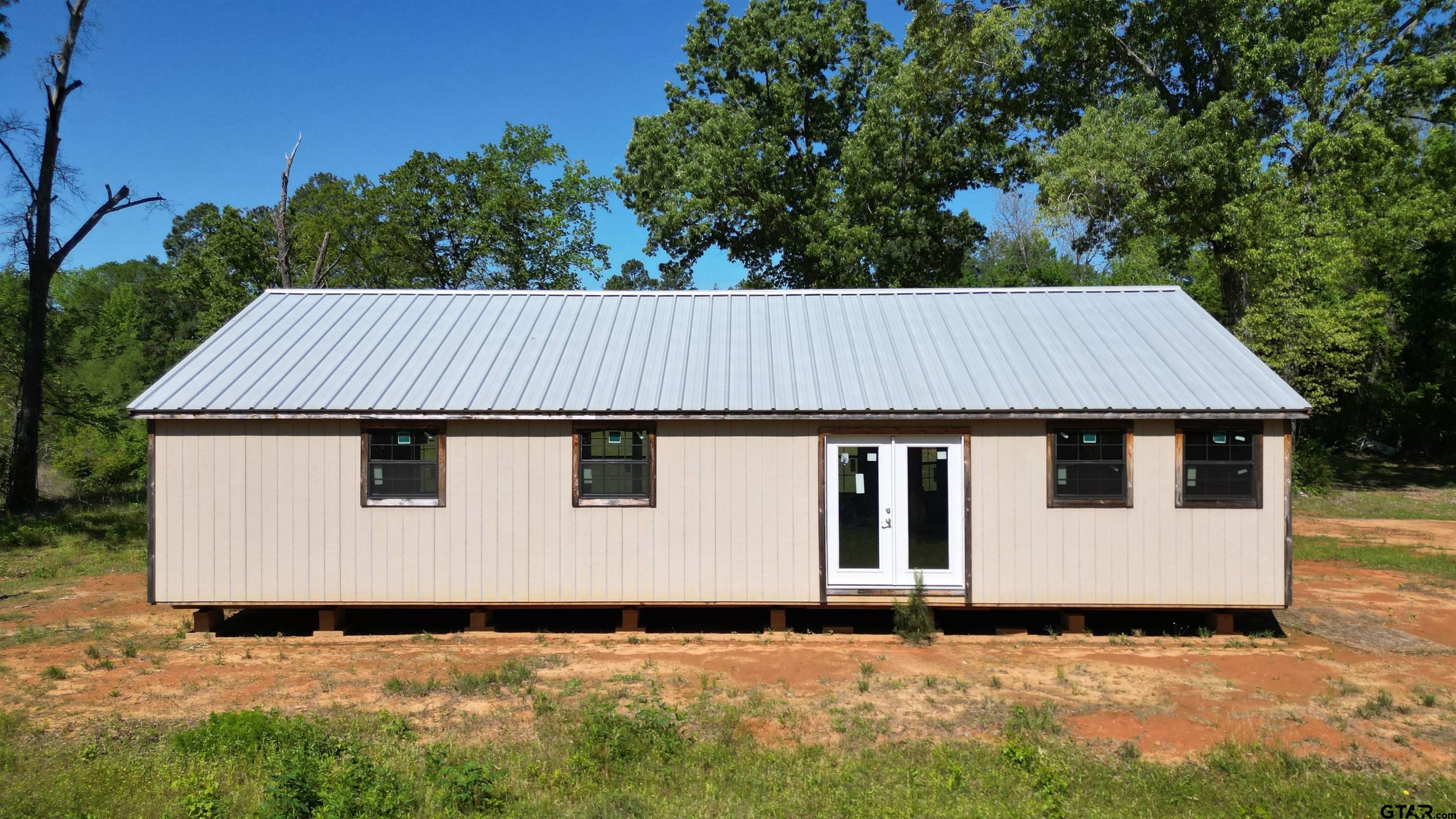 Arp, Texas 75750, United States, 2 Bedrooms Bedrooms, ,1 BathroomBathrooms,Residential,Pending,44877