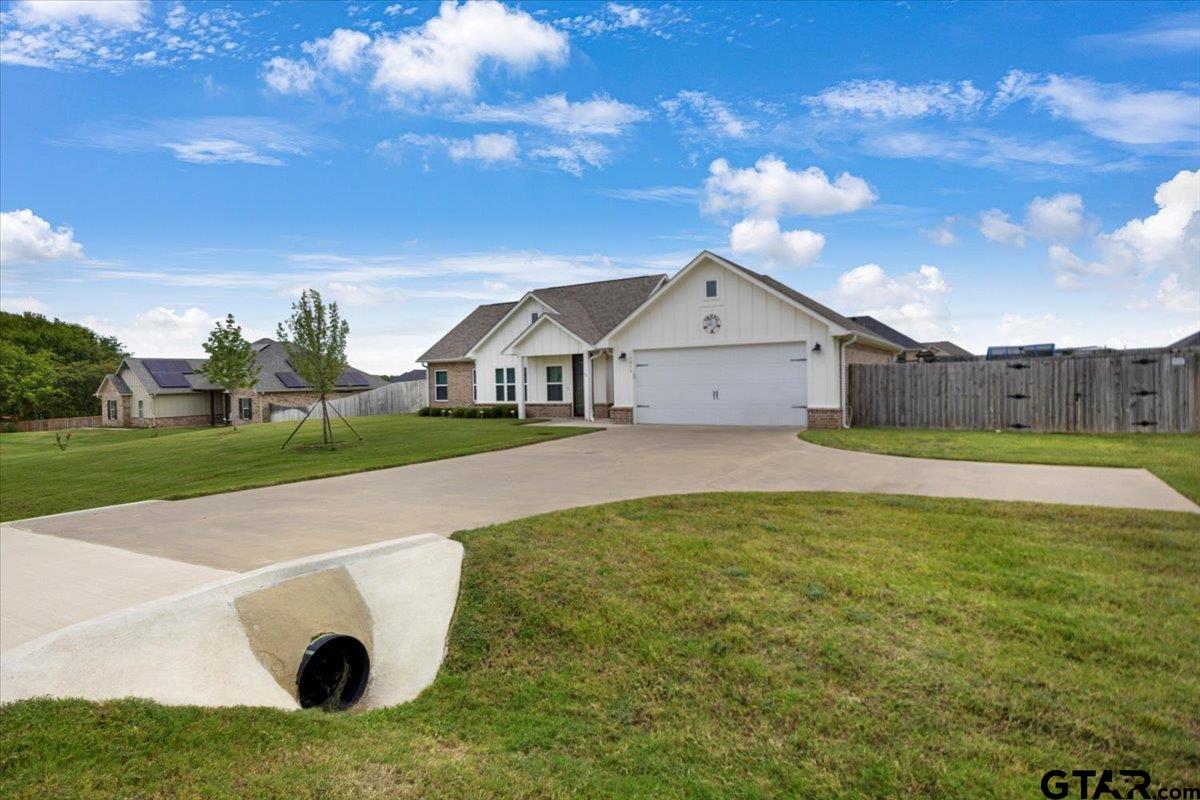19312 Hickory Circle