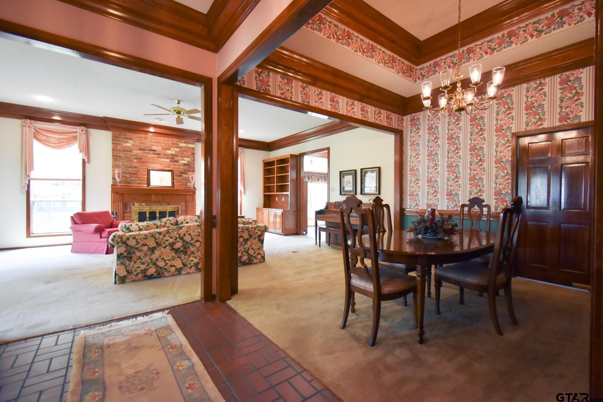 716 Kingswood