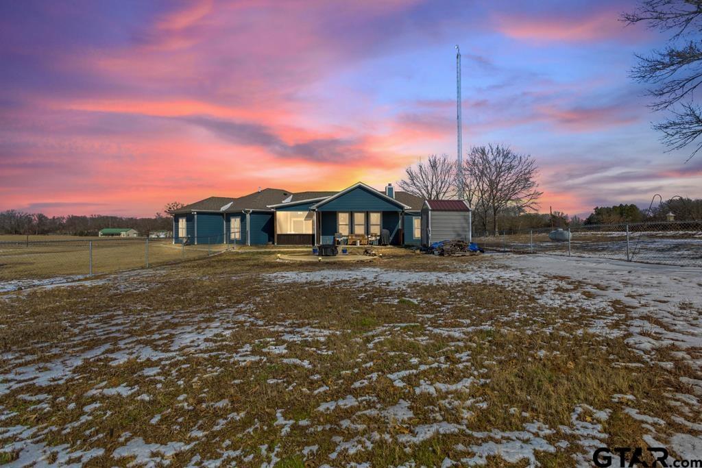 715 VZ County Road 1803