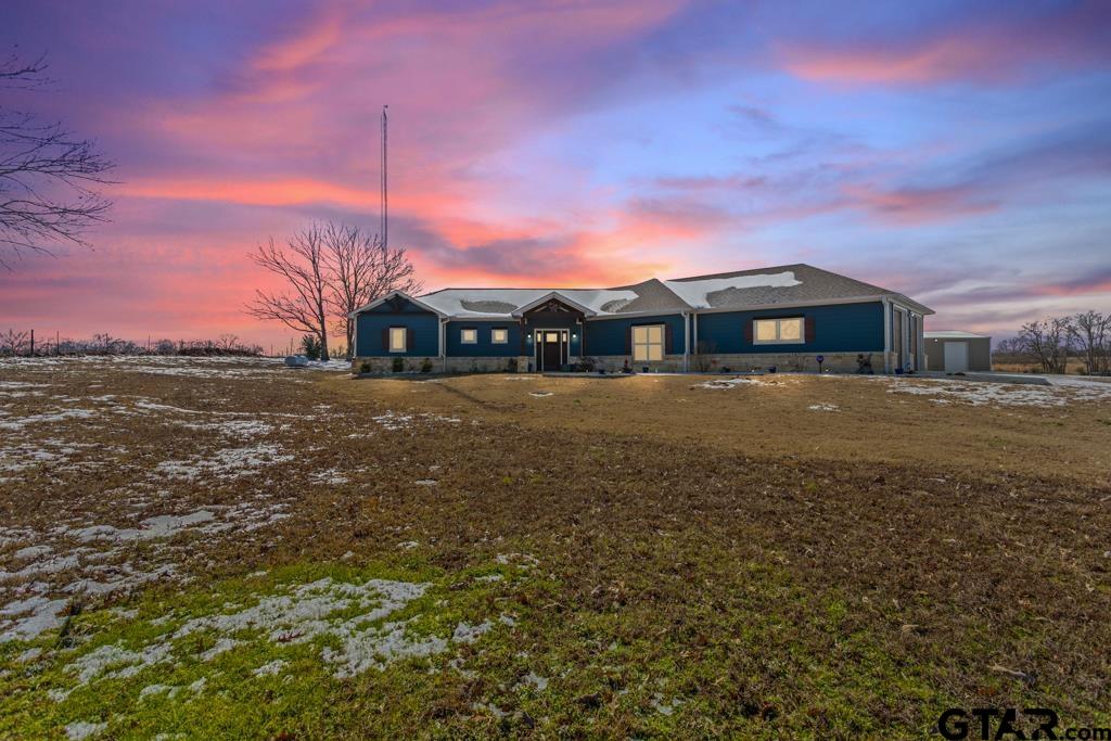 715 VZ County Road 1803