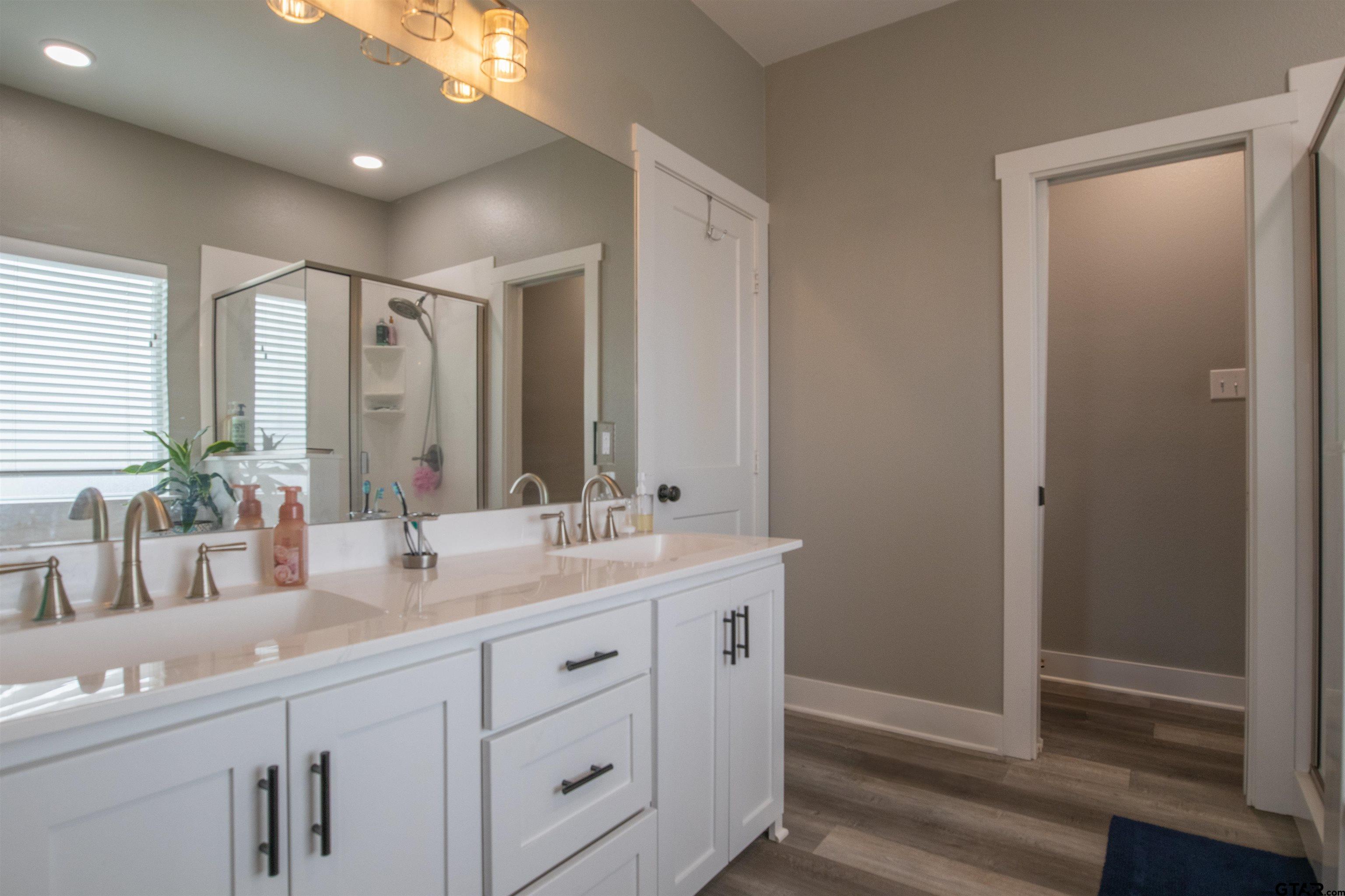 Tennessee Colony, Texas 75861, United States, 3 Bedrooms Bedrooms, ,2 BathroomsBathrooms,Residential,Active,13758