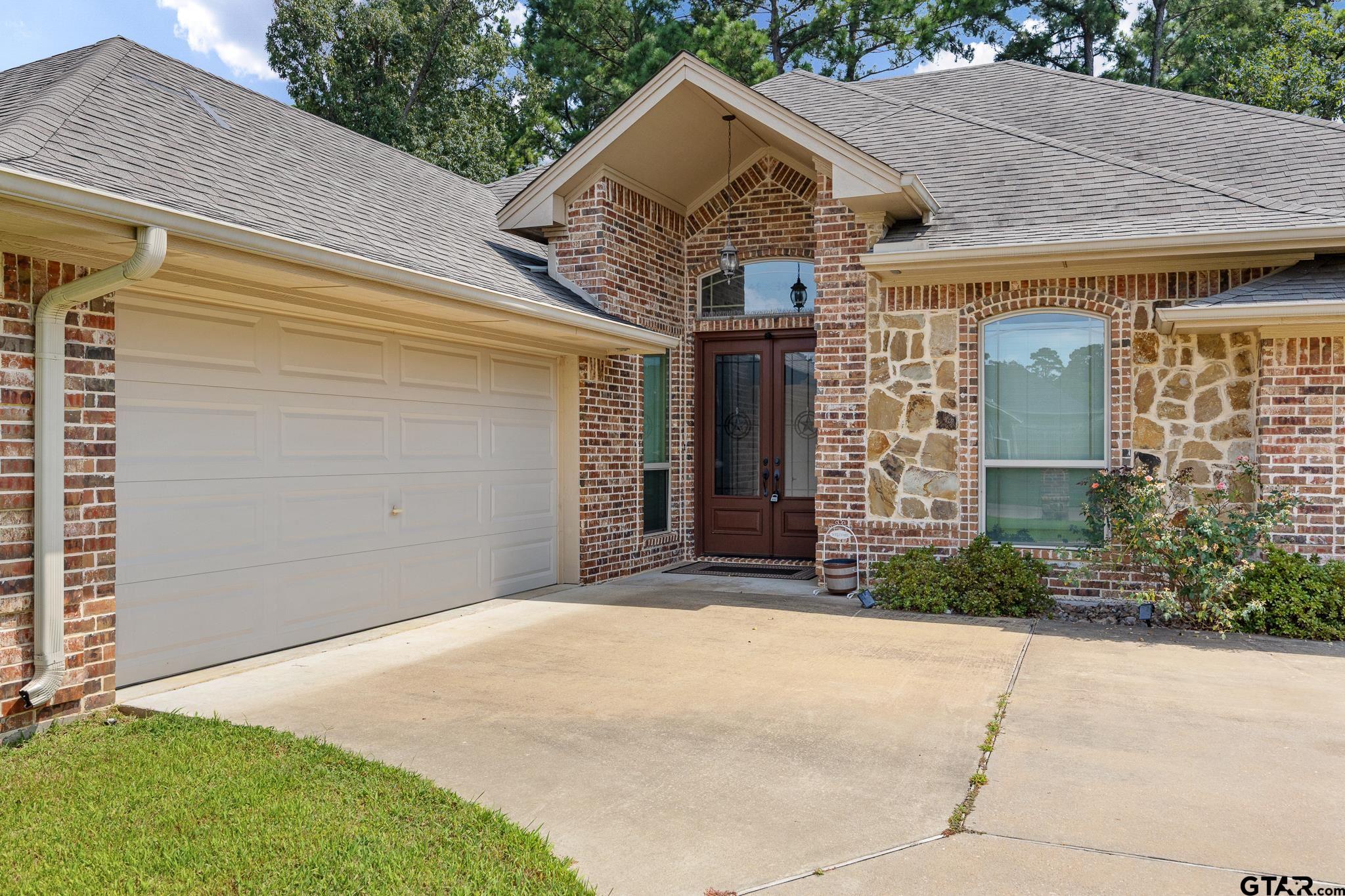 Flint, Texas 75762, United States, 3 Bedrooms Bedrooms, ,3 BathroomsBathrooms,Residential,Active,226634