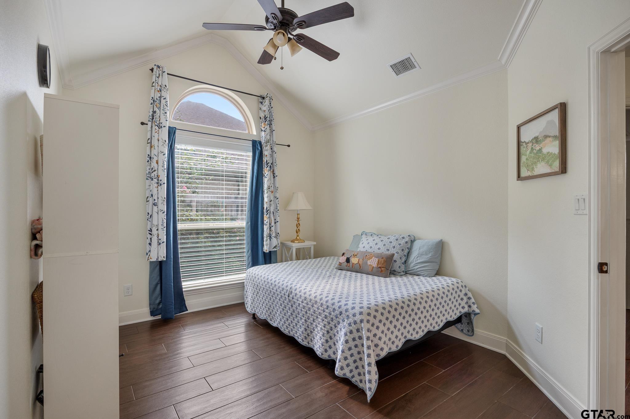 Flint, Texas 75762, United States, 3 Bedrooms Bedrooms, ,3 BathroomsBathrooms,Residential,Active,226634