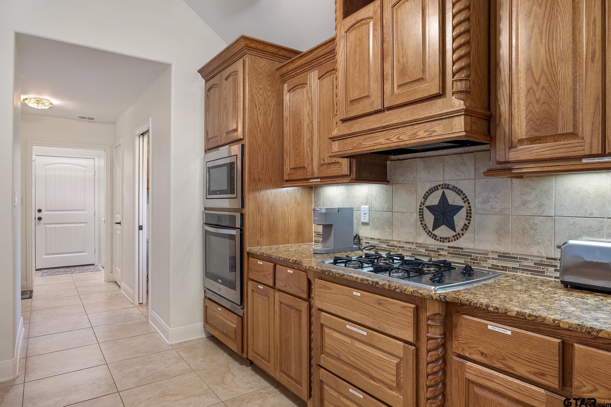 Flint, Texas 75762, United States, 3 Bedrooms Bedrooms, ,3 BathroomsBathrooms,Residential,Active,226634