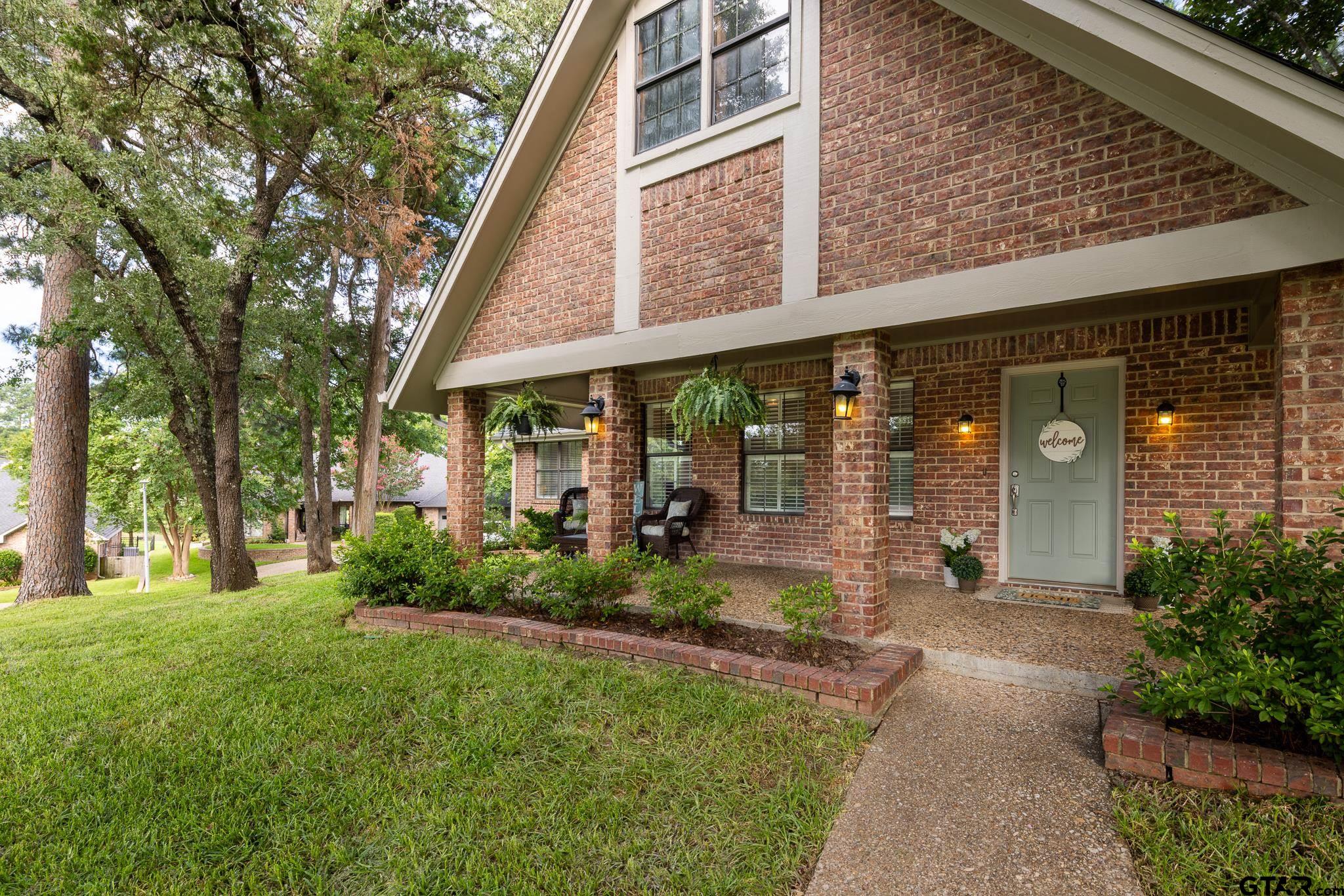 3302 Moss Glen Circle