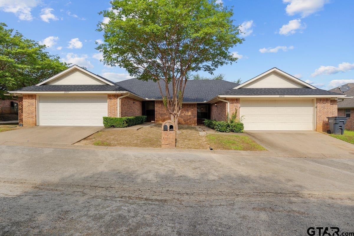 Tyler, Texas 75703, United States, 6 Bedrooms Bedrooms, ,4 BathroomsBathrooms,Residential,Pending,57529 Tyler, Texas 75703, United States, 6 Bedrooms Bedrooms, ,4 BathroomsBathrooms,Residential,Pending,57529