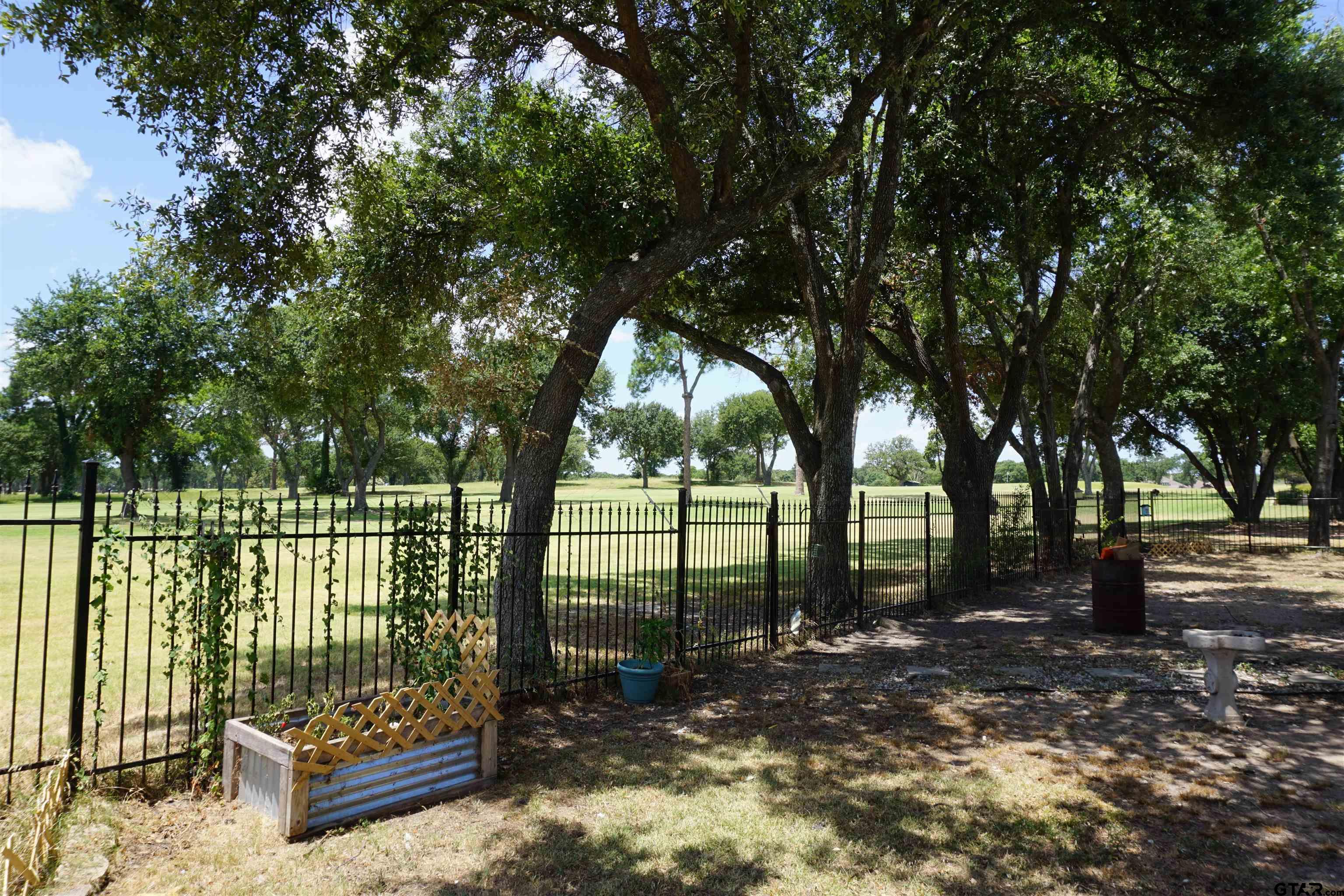 10808 Jeanell Dr