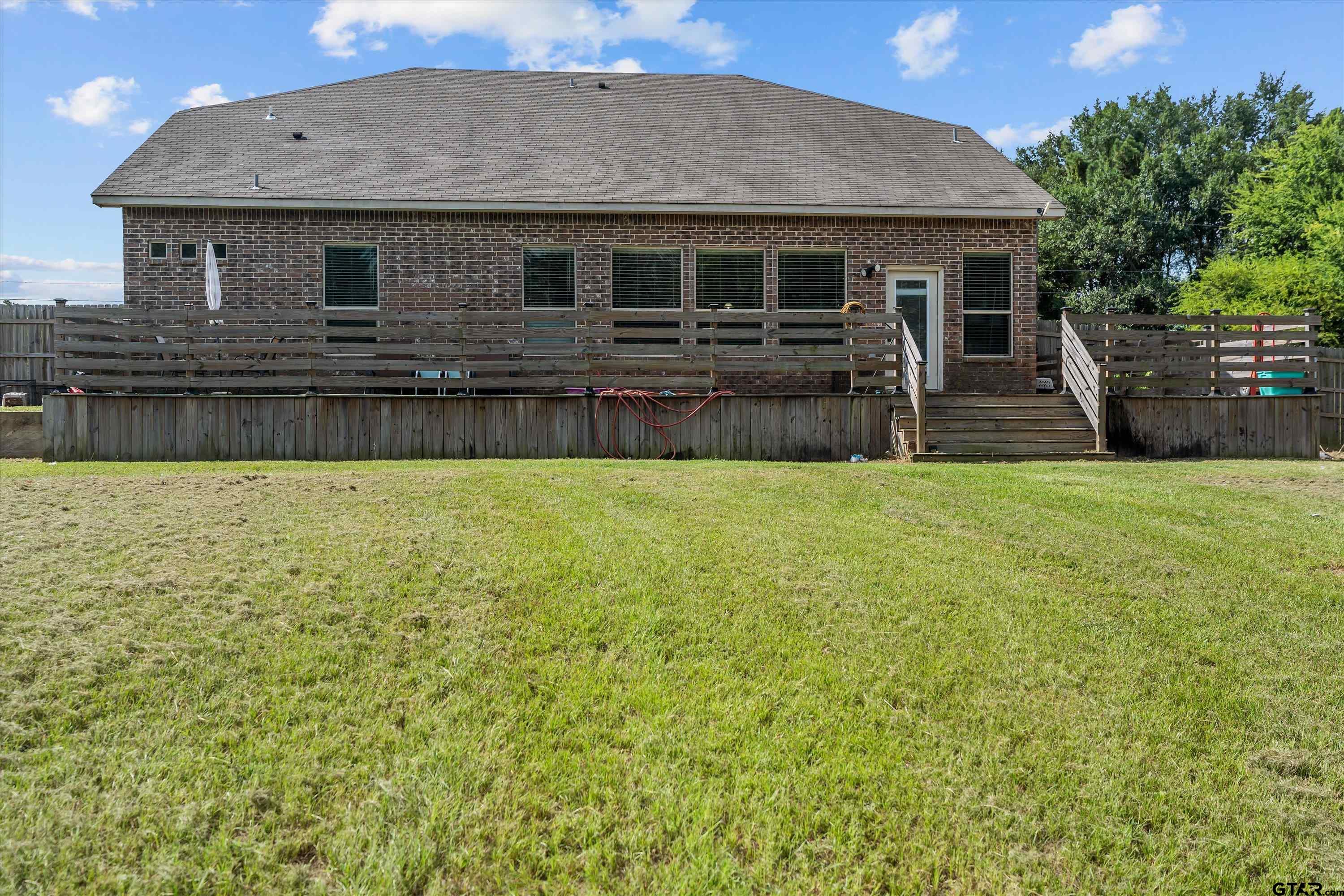 11816 County Road 1121