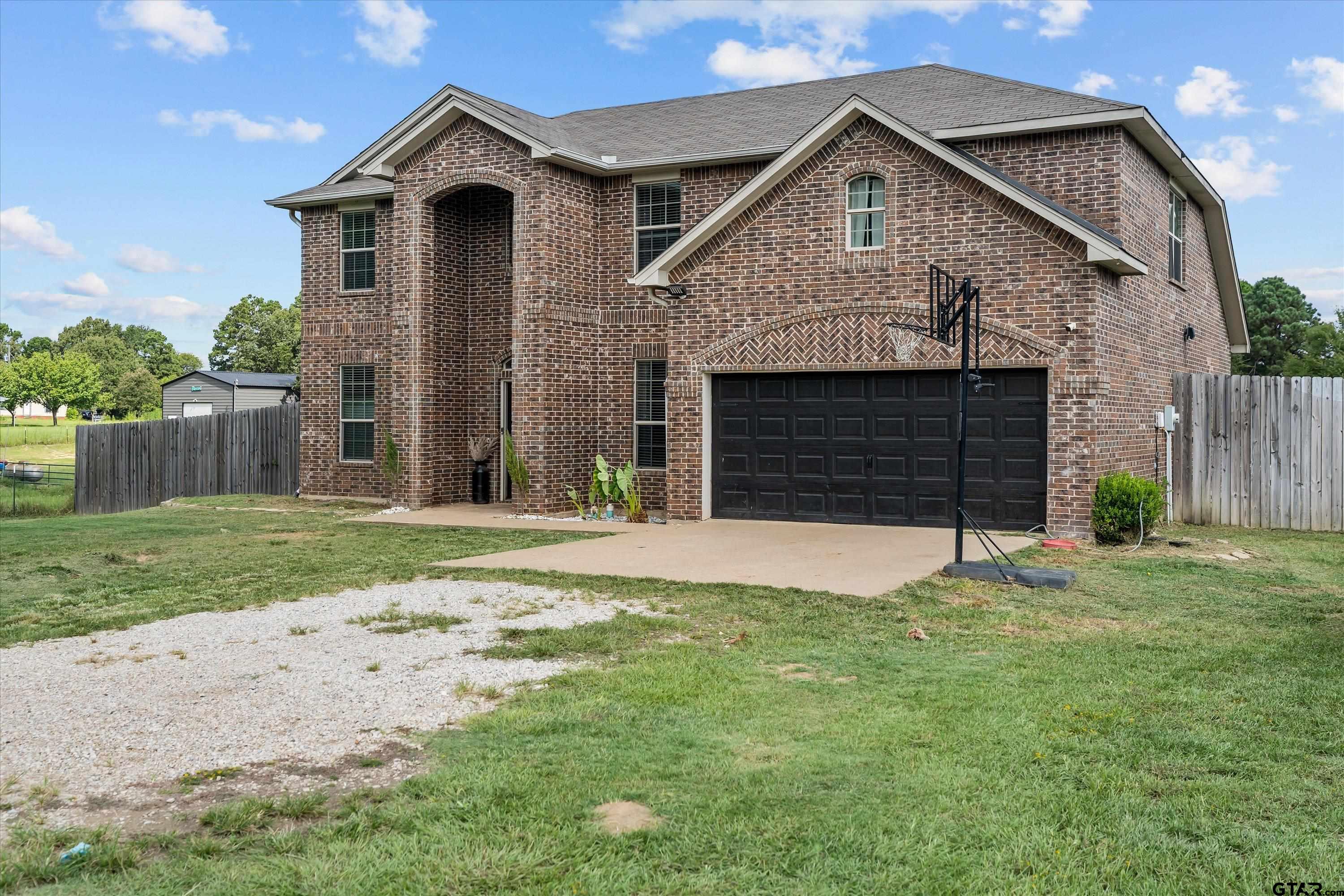 11816 County Road 1121