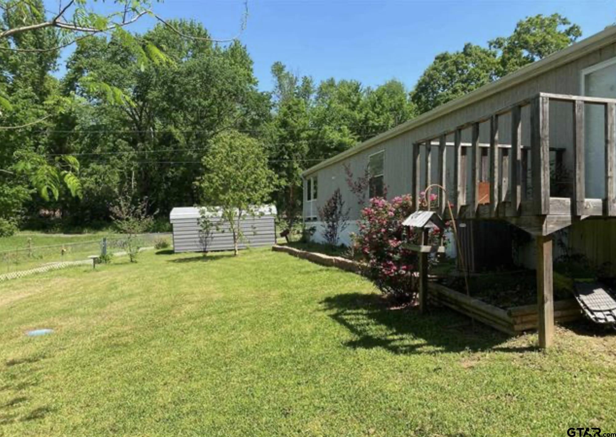 15853 San Augustine Dr