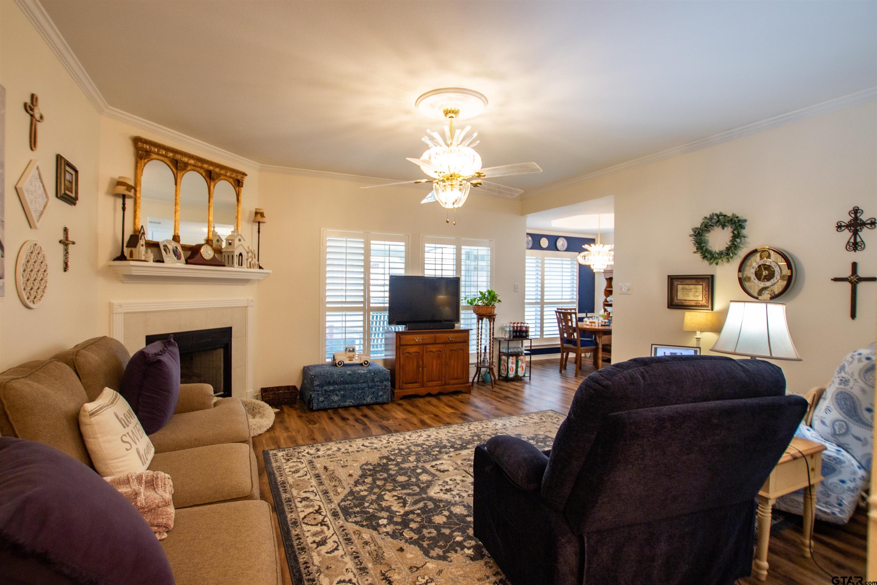 5401 Hollytree Dr #2904